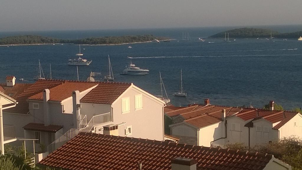 J&B Holiday House Hvar Hvar Town Exterior foto