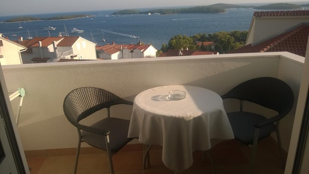 J&B Holiday House Hvar Hvar Town Exterior foto